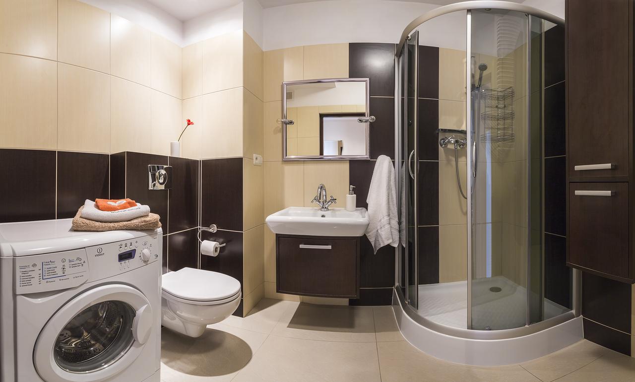 P&O Serviced Apartments Gdanski Station Варшава Экстерьер фото